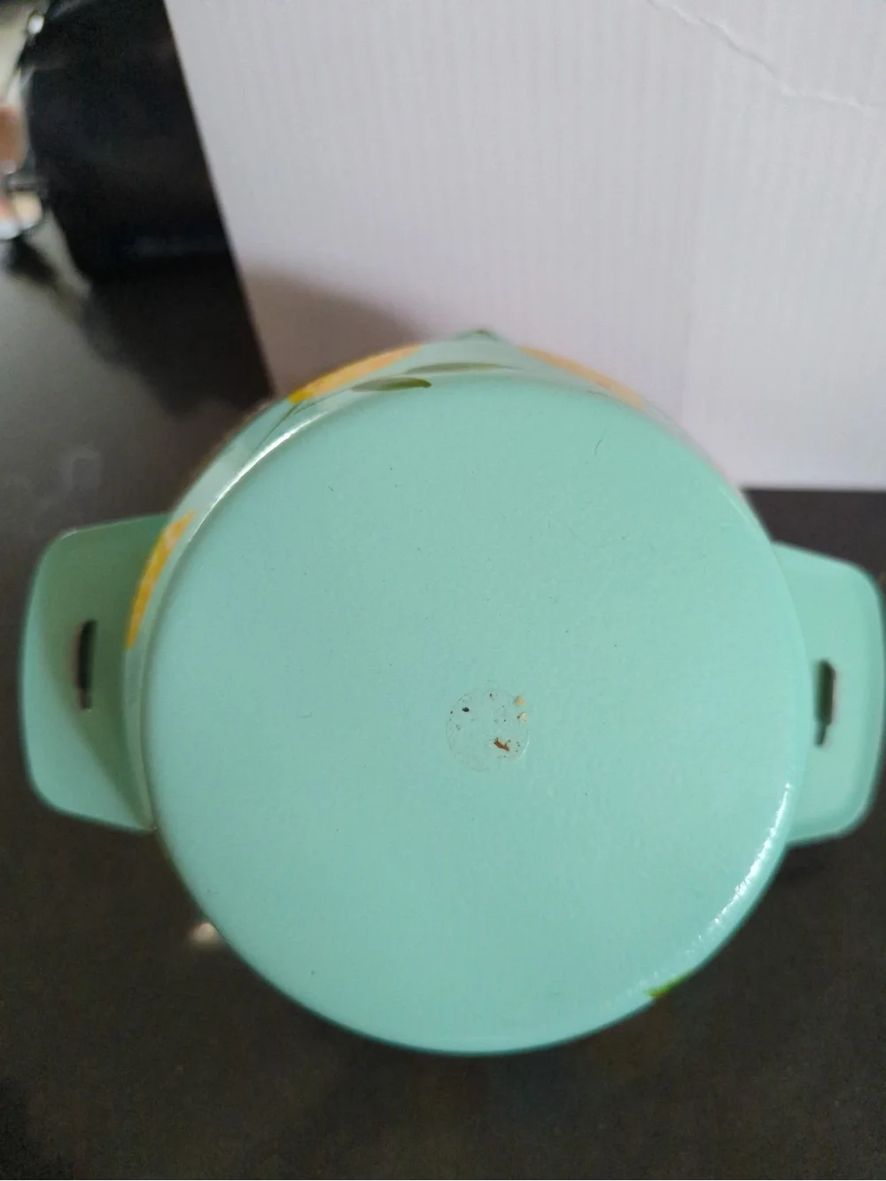Lemon Pattern Citrus Juicer with Stainless Steel Reamer